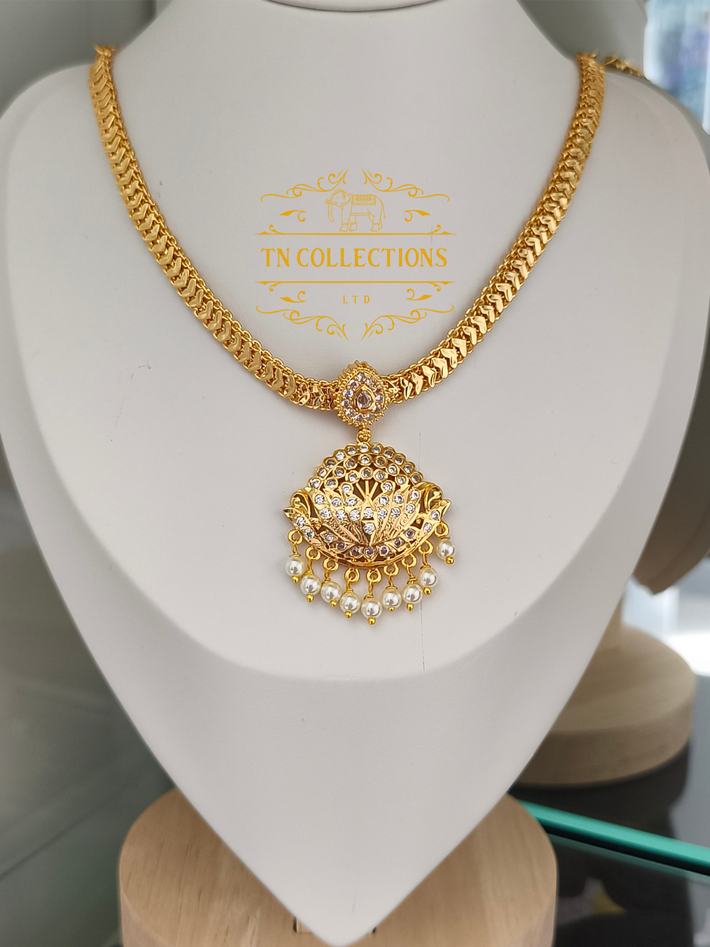 Micro Gold-Plated Traditional Alli Attiyal Necklace (Full white stones)
