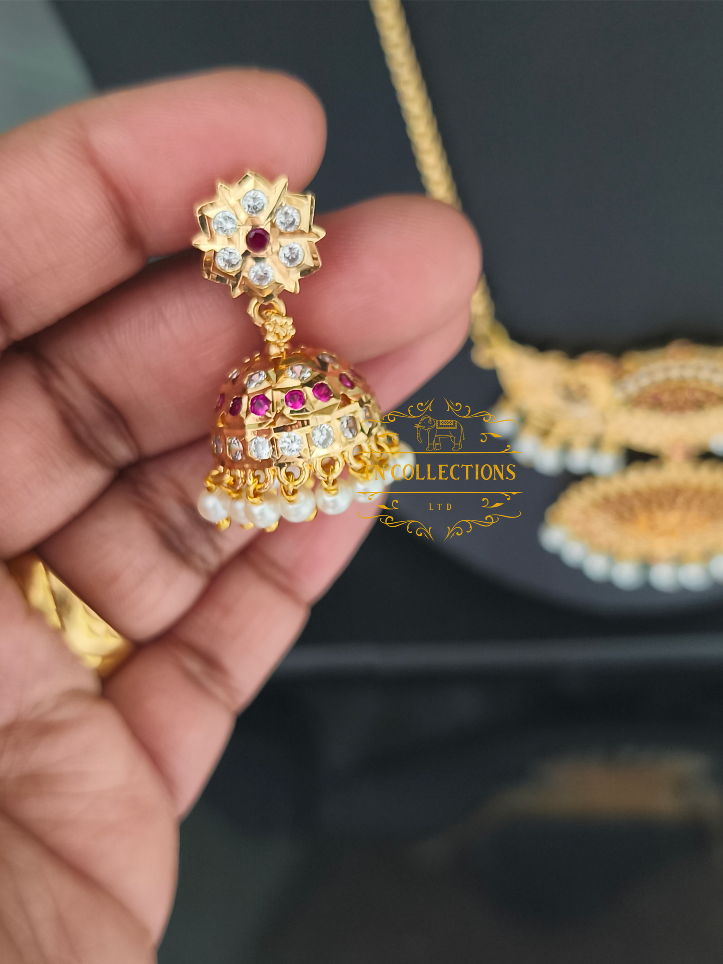 Micro Gold-Plated Traditional Alli marakatha pathakkam