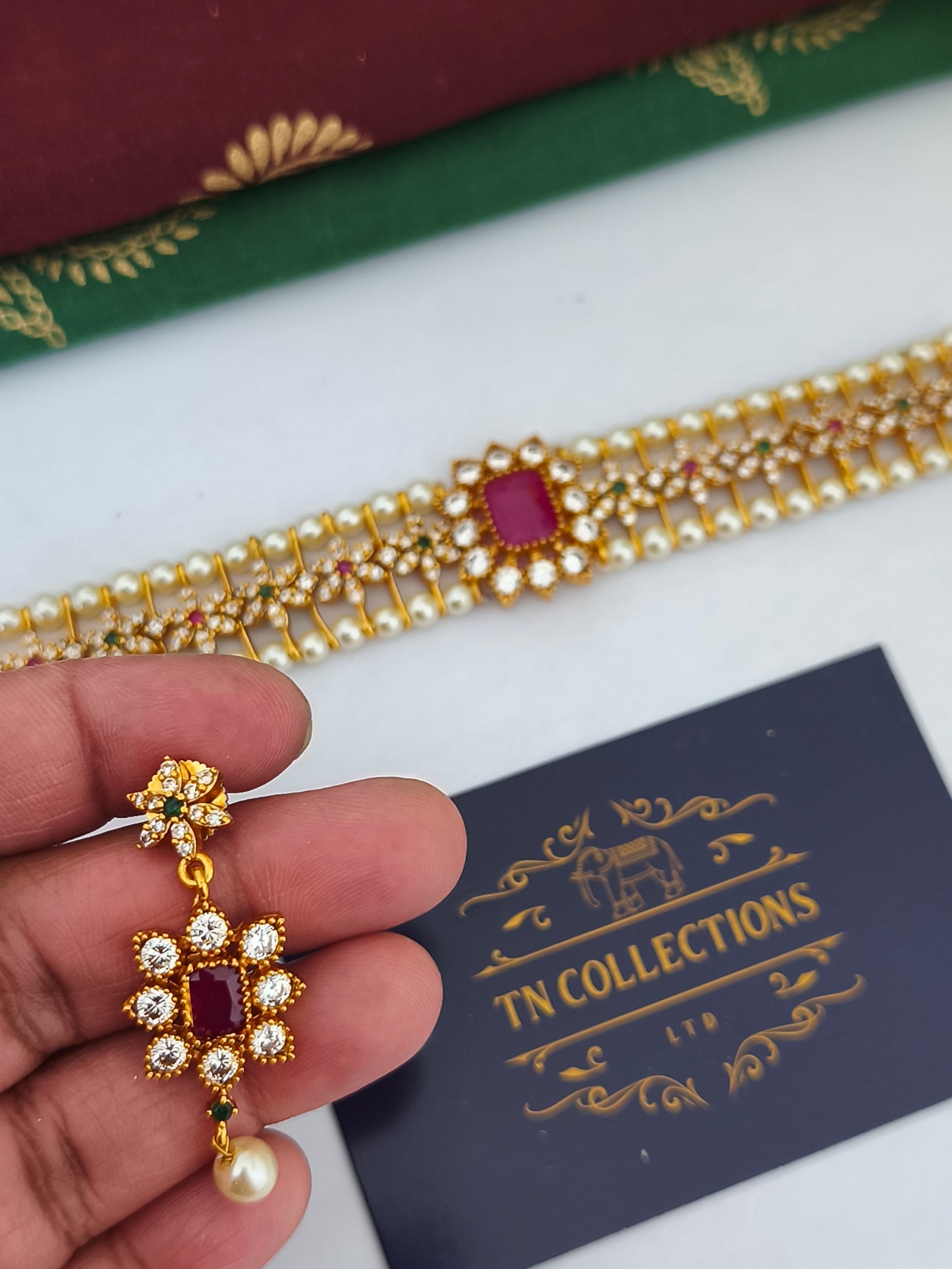 Beaded Choker Necklace Set