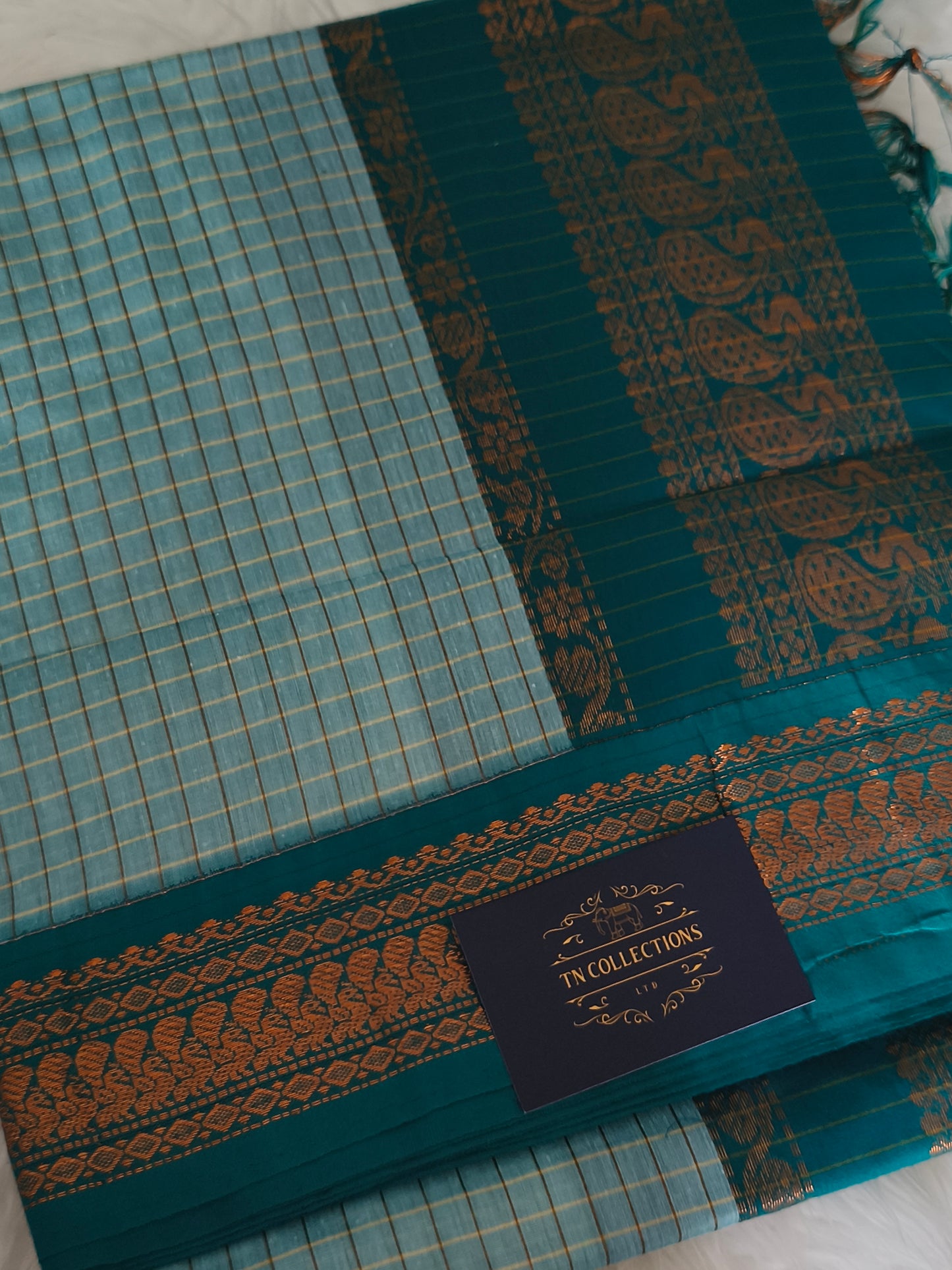 Stunning Kalyani Cotton Pattu Saree with contrast blouse