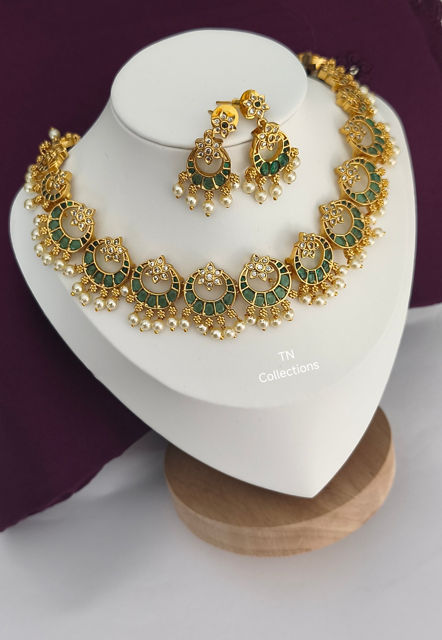 Premium Polish Trendy Necklace Set