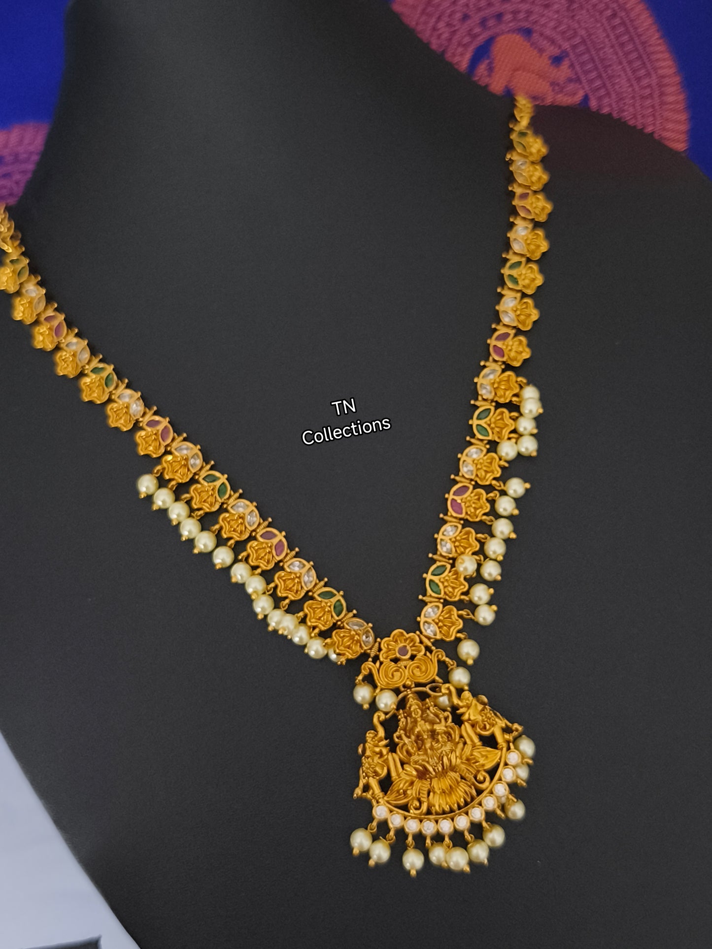 Antique Matte Finish Luxmi Necklace Set