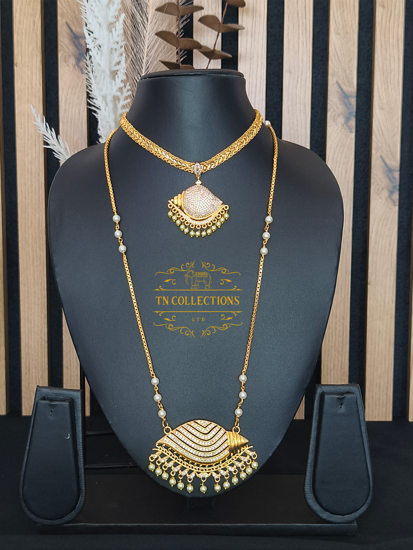 Micro Gold-Plated Traditional Sangu Attiyal Pathakkam set