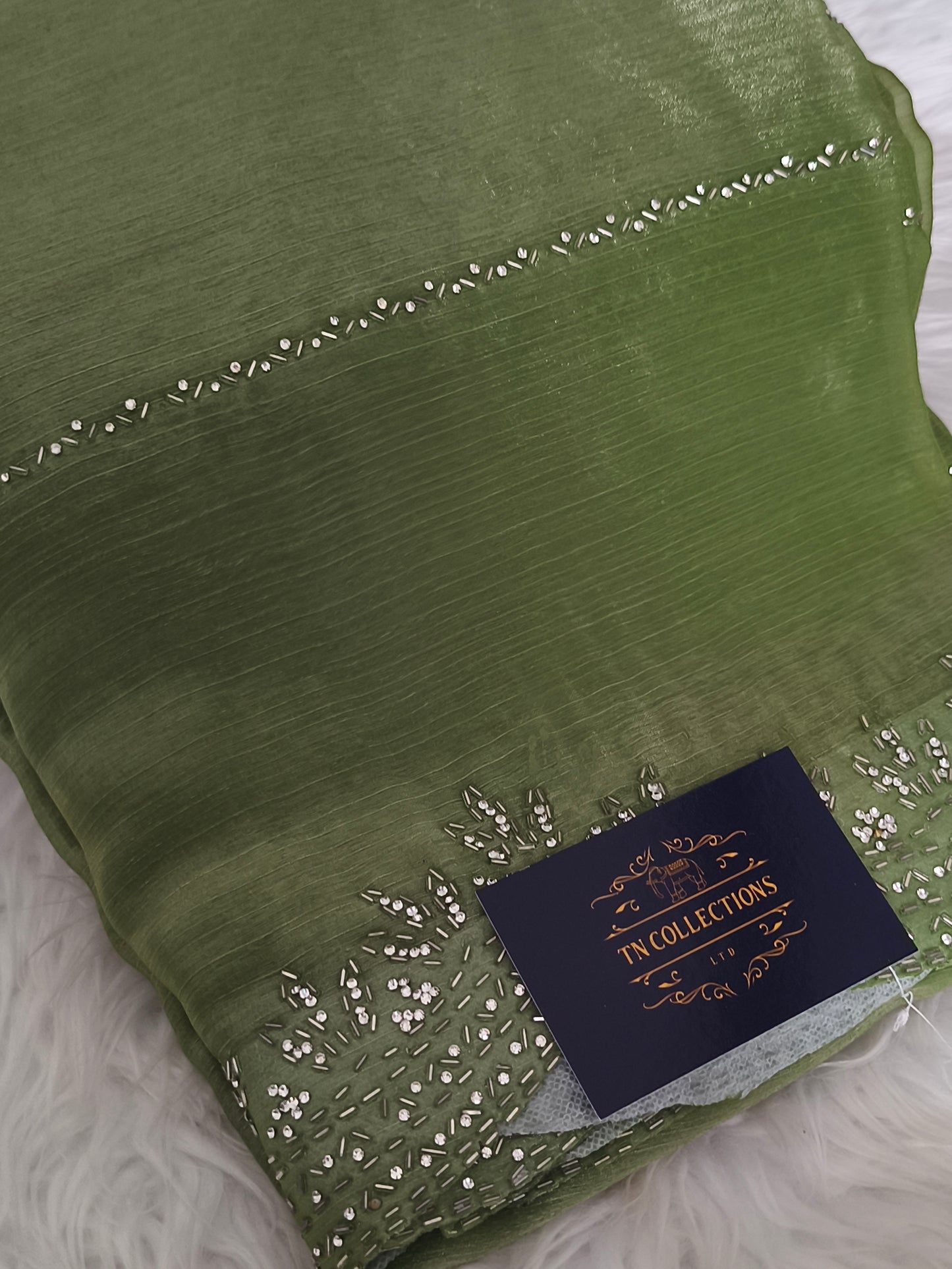 Simple Fendy Chiffon Party saree