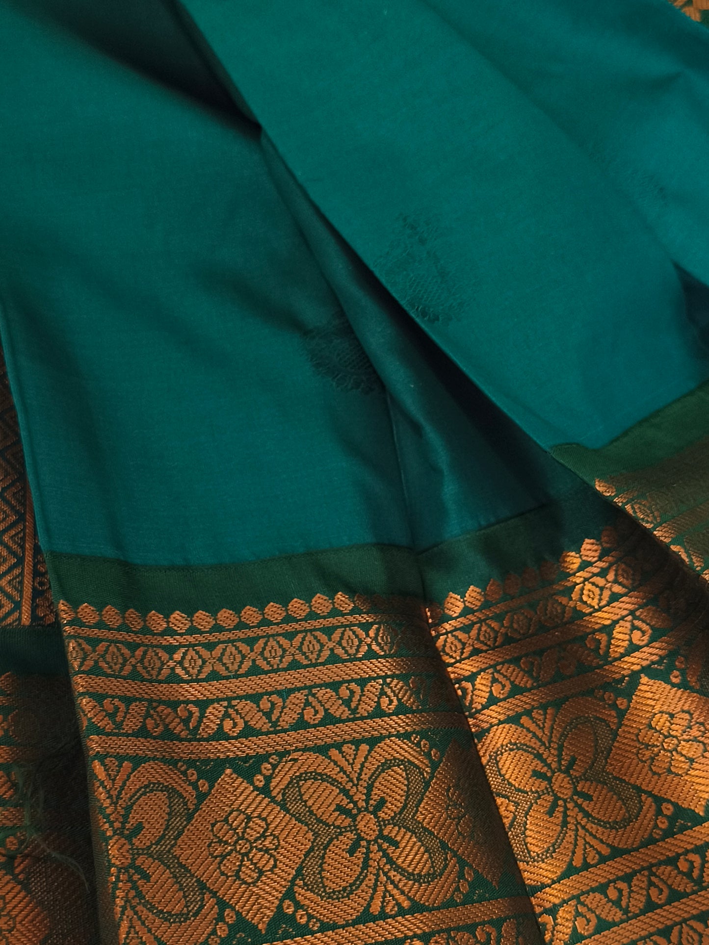 Korvai Premium soft silk saree