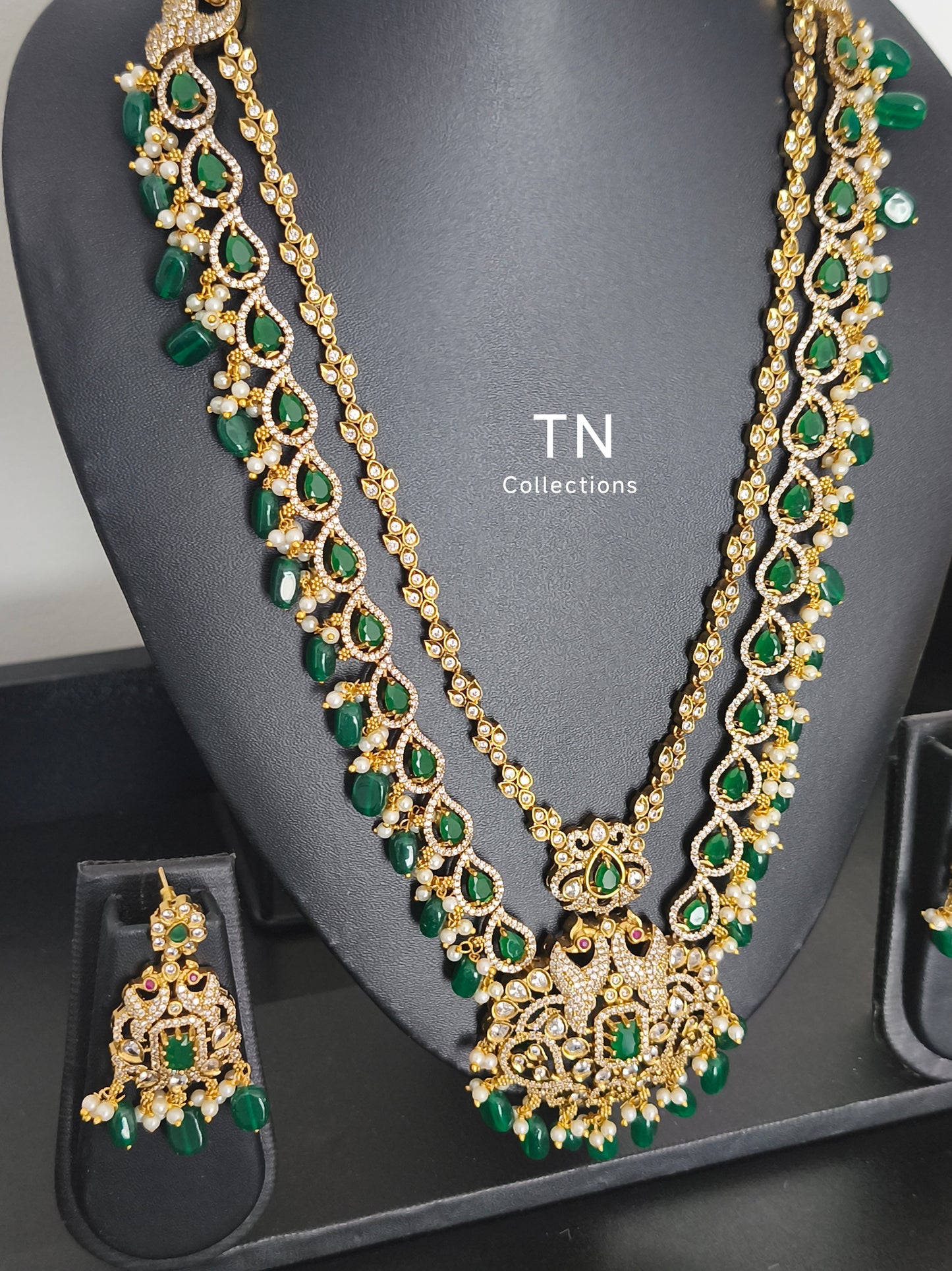Victorian Finish Green Semi Bridal Set/Wedding jewellery set