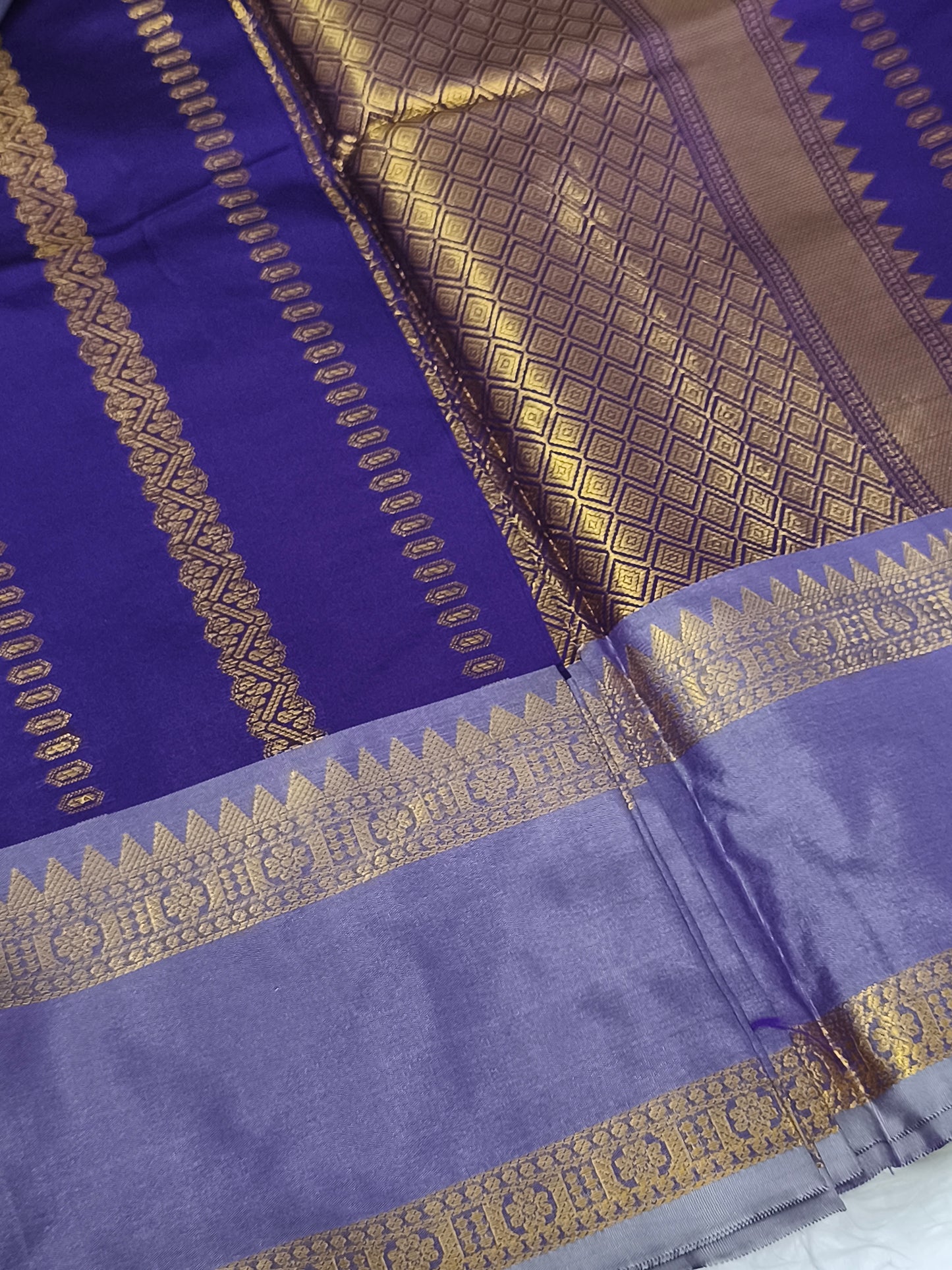 Semi Soft Silk Saree (Purple)