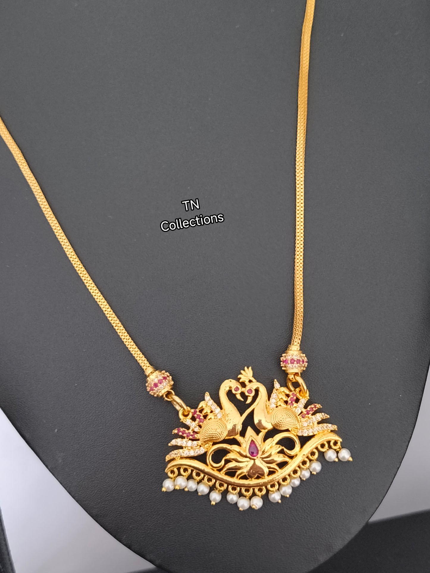 Simple Peacock Design Pendant with chain
