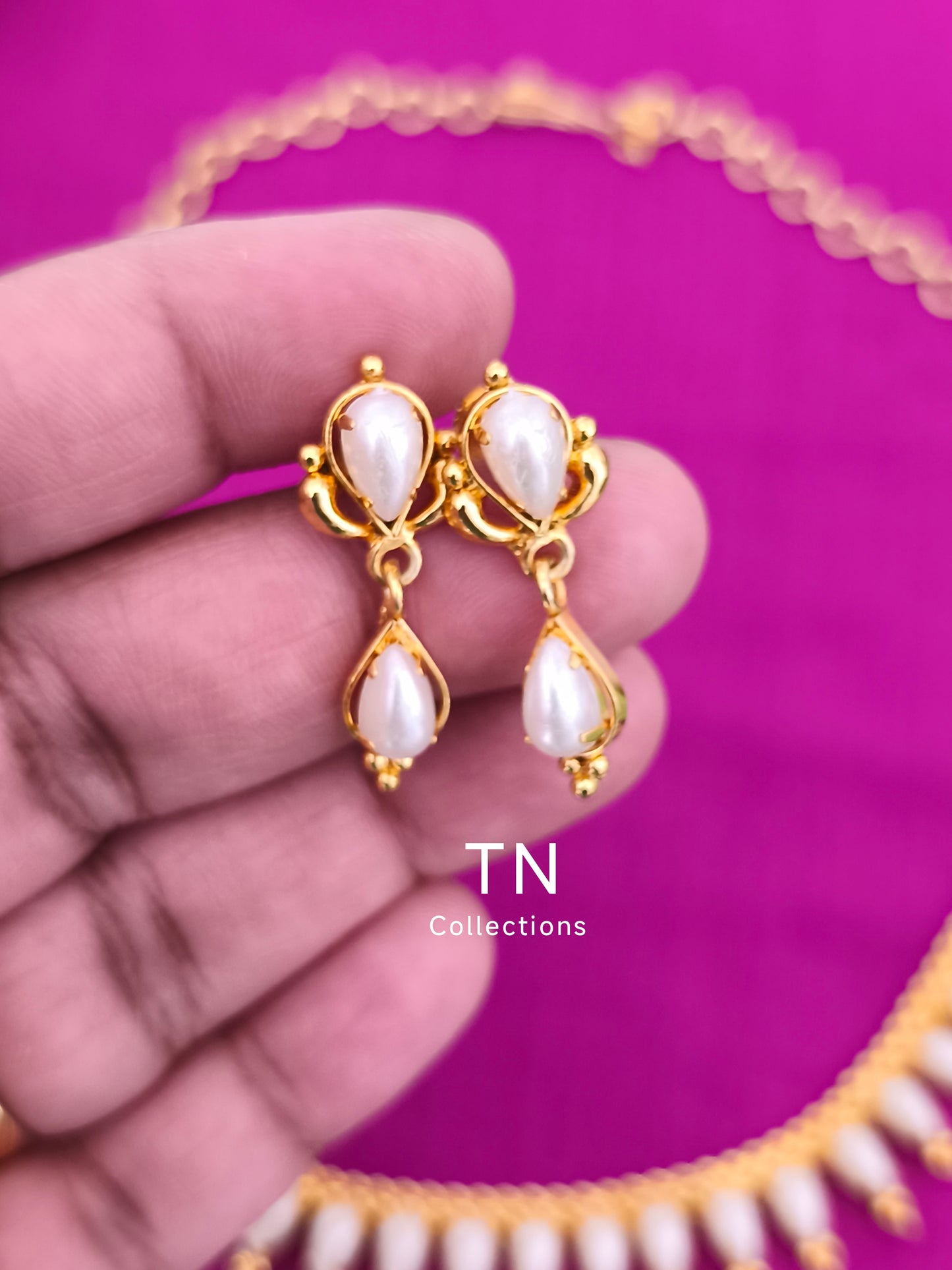 Gold plated Pearl Necklace with earrings