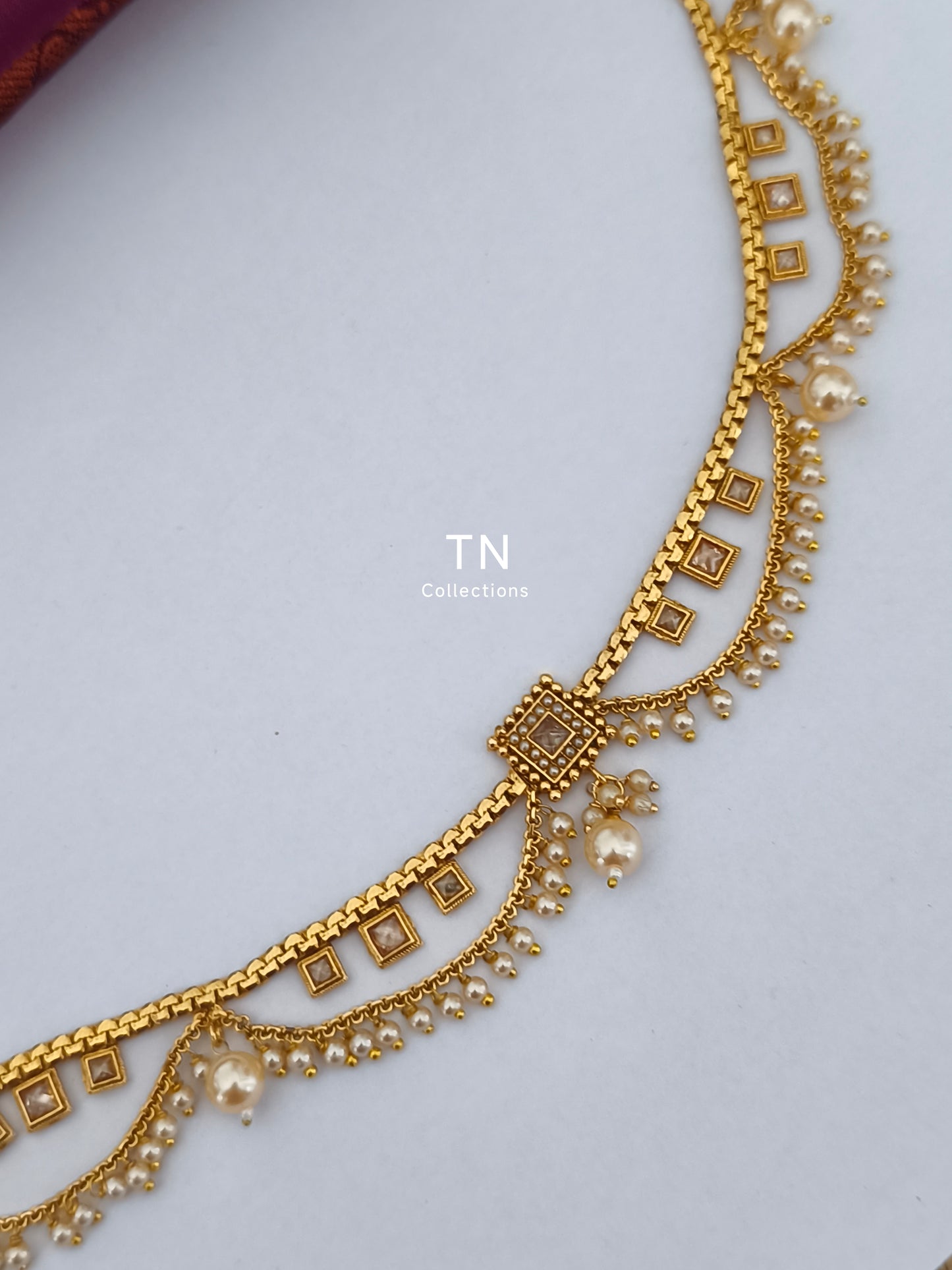 Antique Polish Hip Chain (Full white stones & pearls)