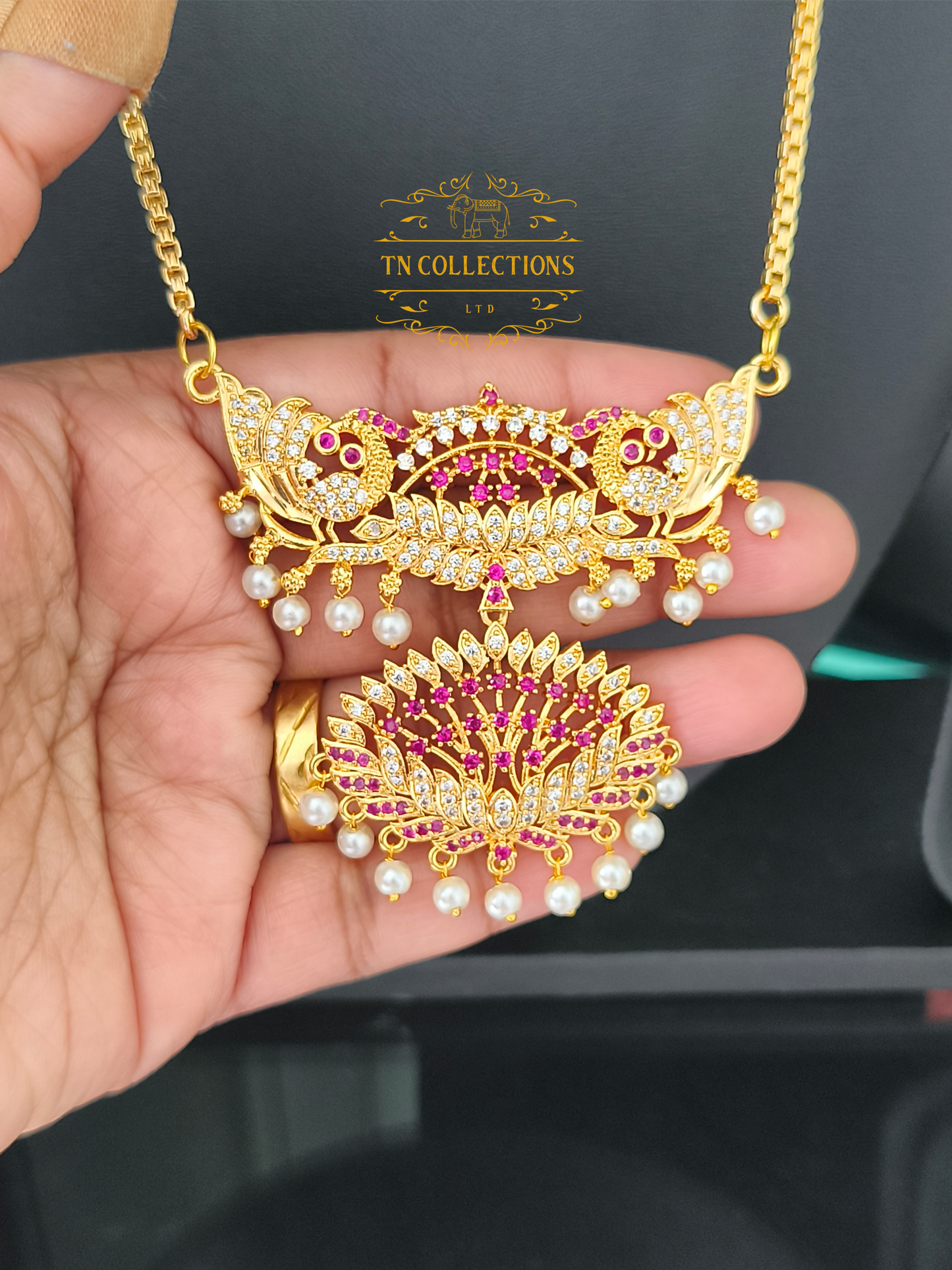 Micro Gold-Plated Traditional Alli marakatha pathakkam