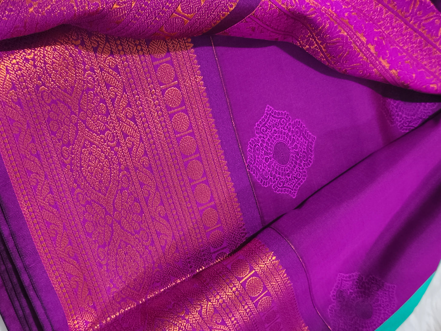 Korvai Premium soft silk saree