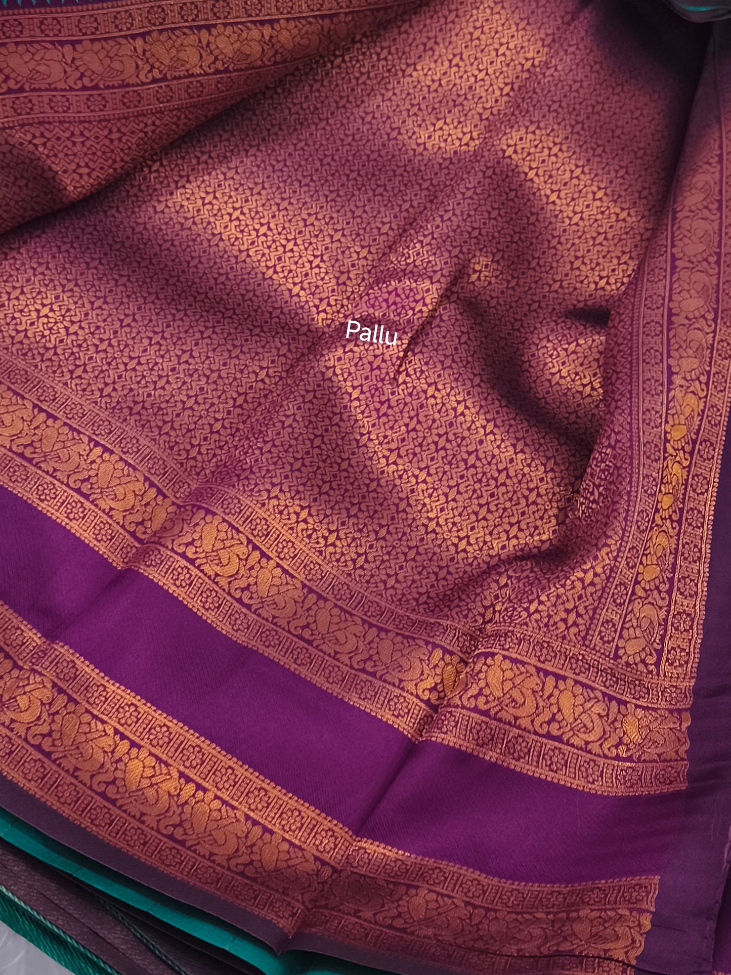Kachi Semi silk saree (Green)