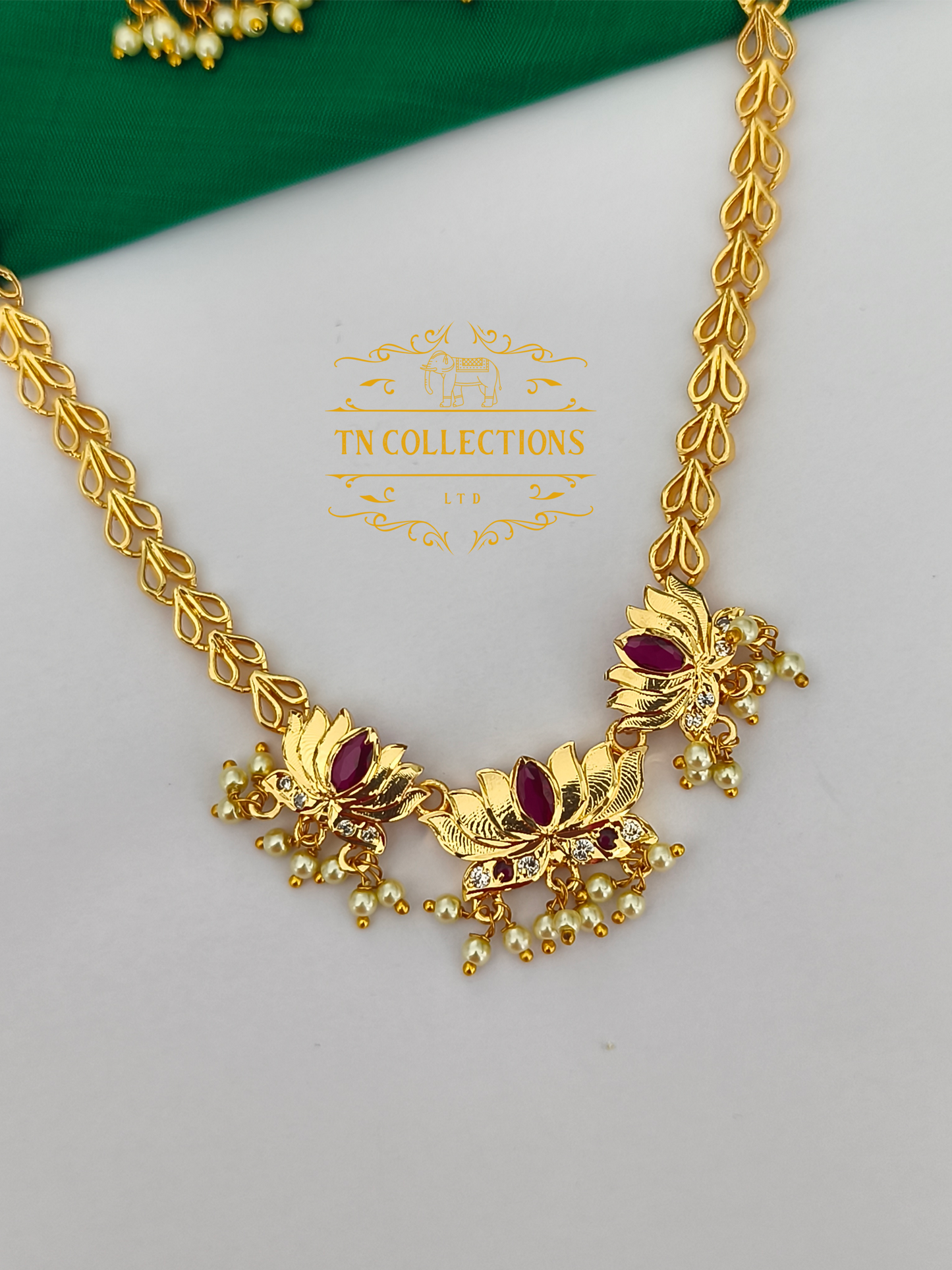 Micro Gold Impon Necklace Set
