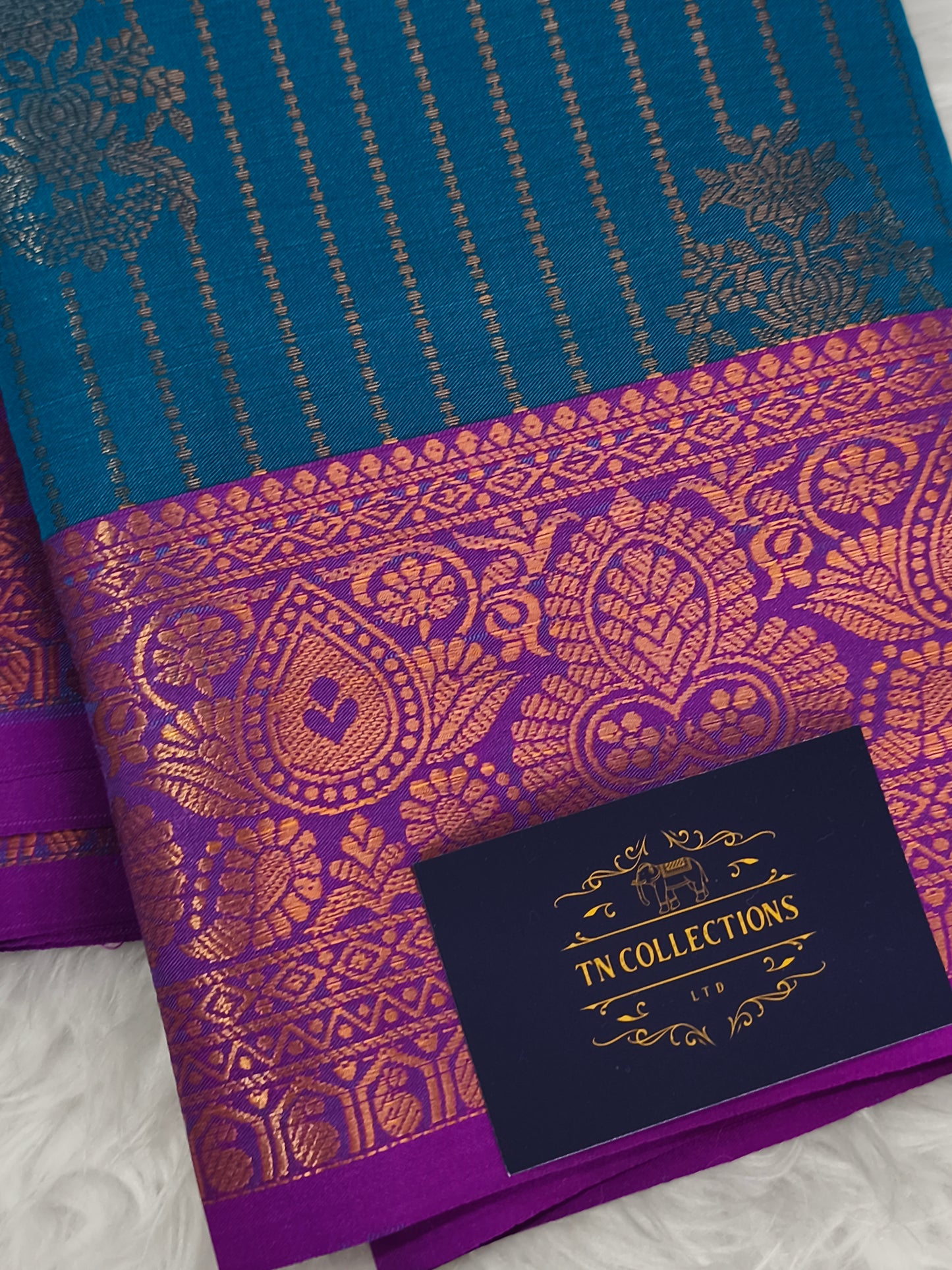 Vairaoosi Soft Silk Saree (Teal Blue)