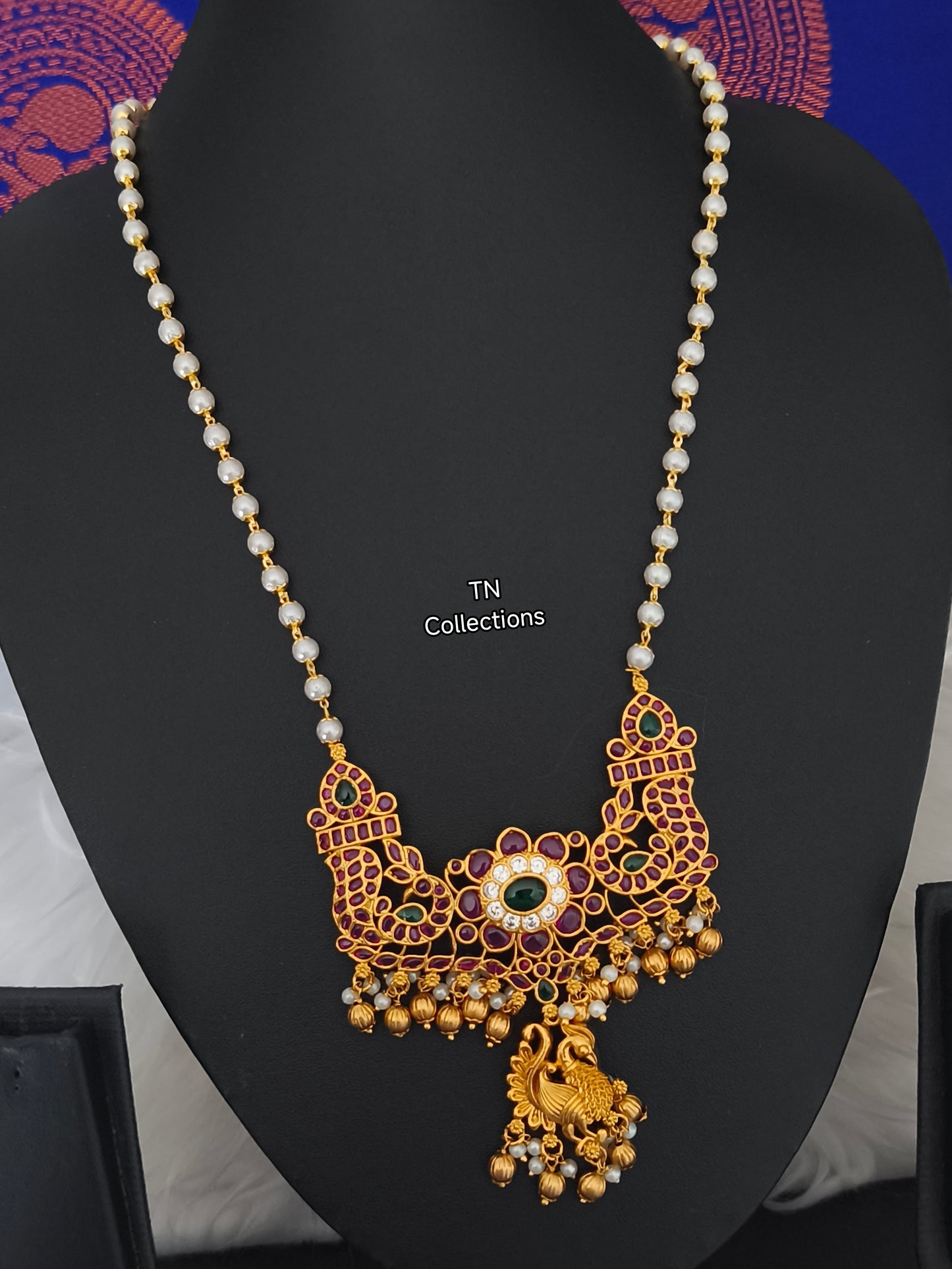 Matte Finish Real kemp Beaded Necklace