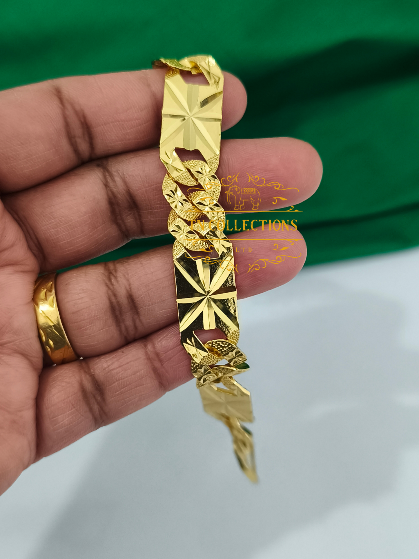 Fancy Gold plated Men's Bracelet