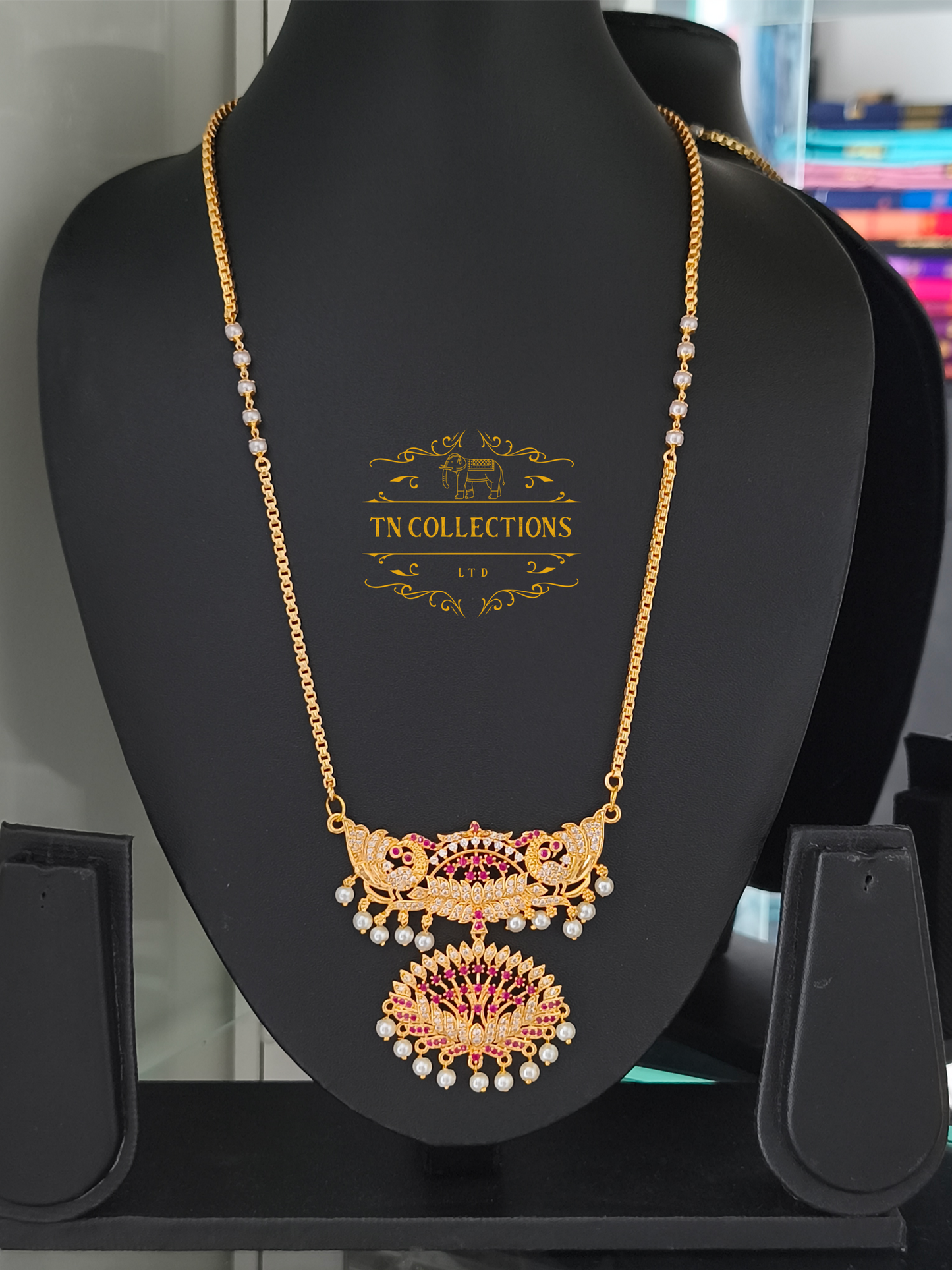Micro Gold-Plated Traditional Alli marakatha pathakkam
